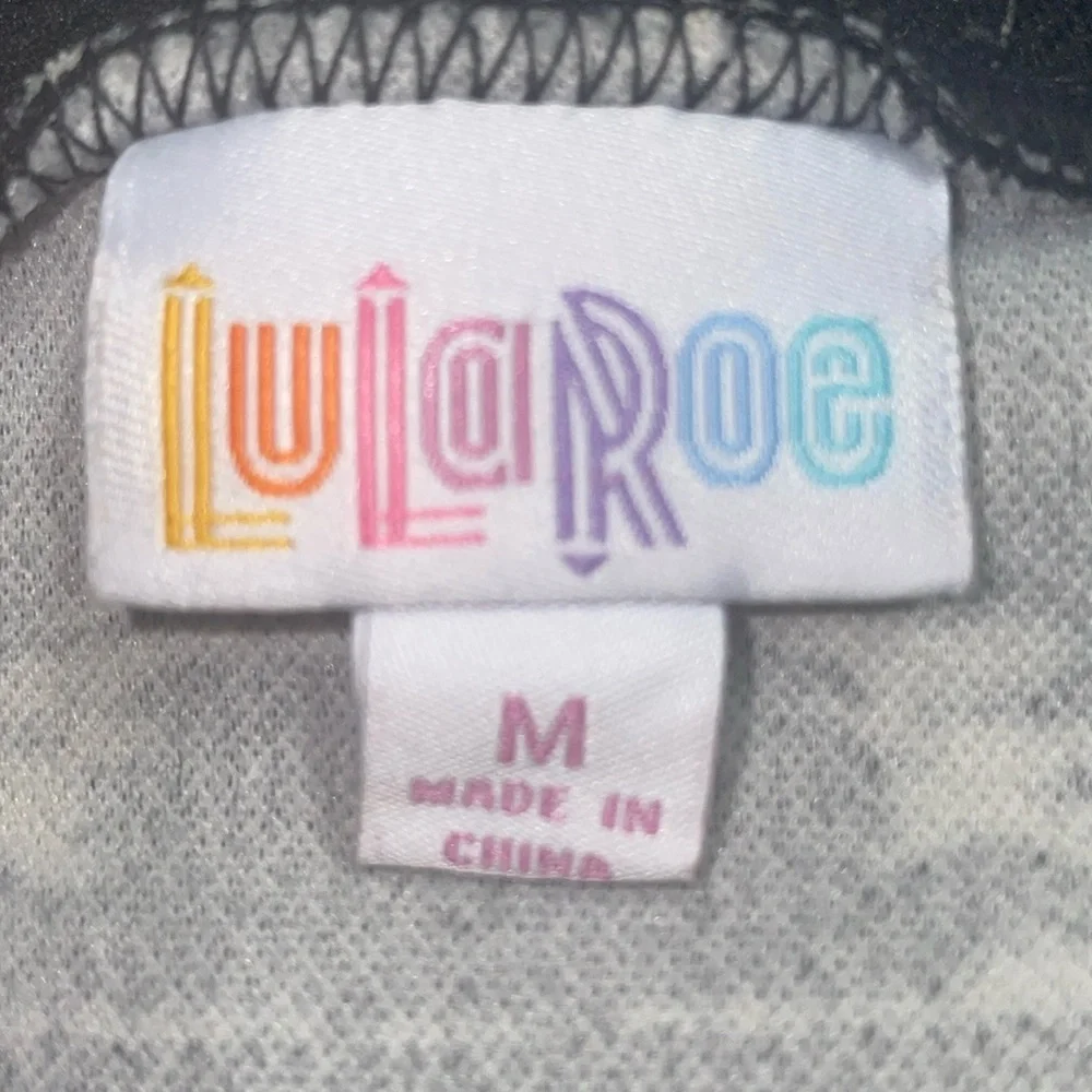 LuLaRoe Cassie Geometric Pencil Skirt, Women’s Size Medium - Picture 2 of 5